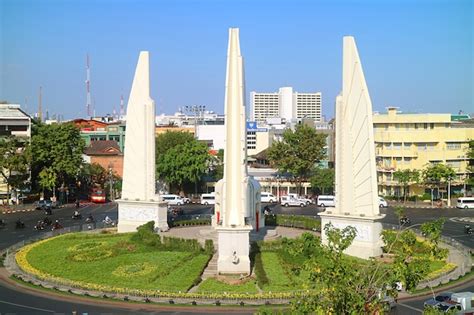 The Siamese Revolution of 1932; A Catalyst for Modernization and Democracy in Thailand, Driven by the Ideals of Phraya Manopakorn Nititada